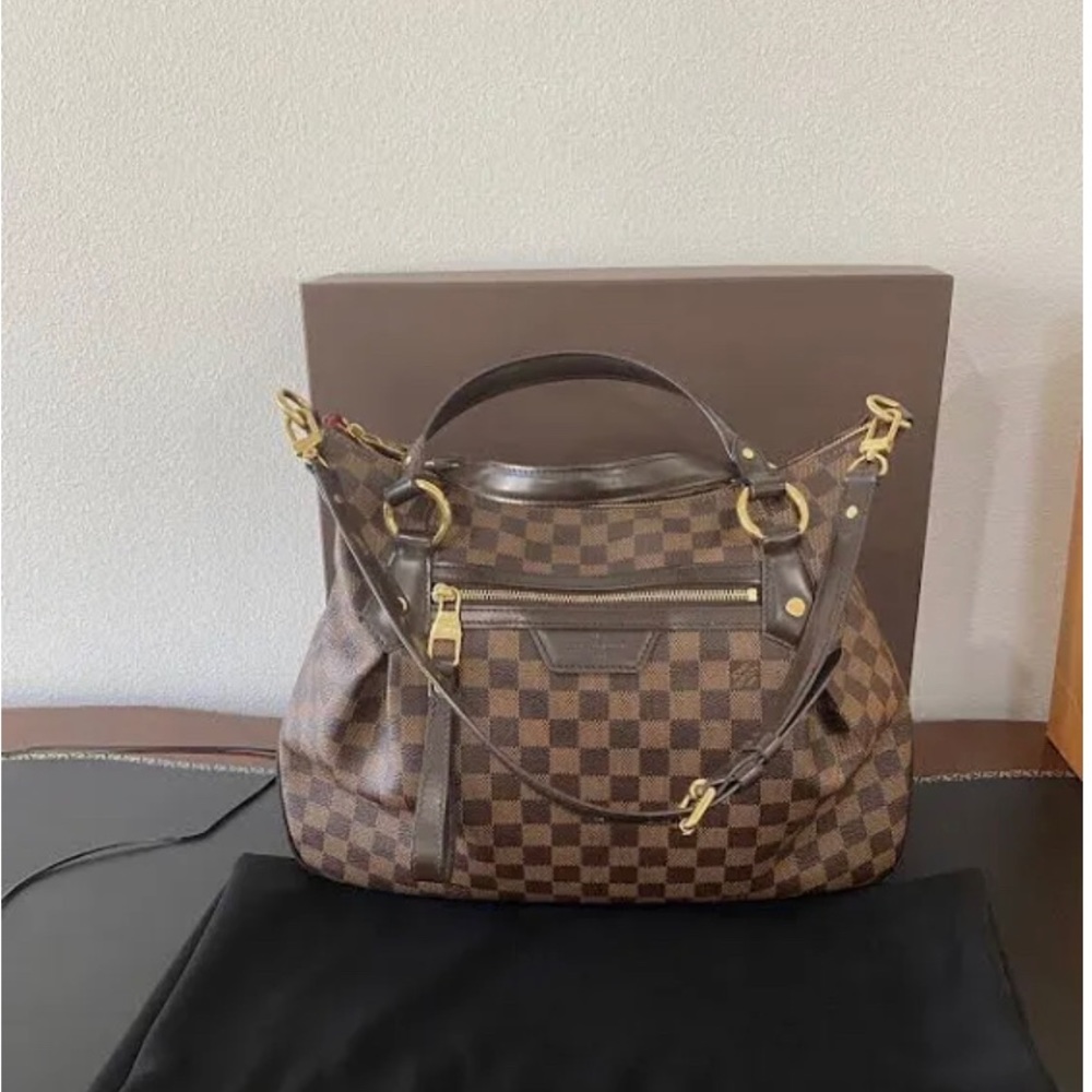 Louis Vuitton , Brand New